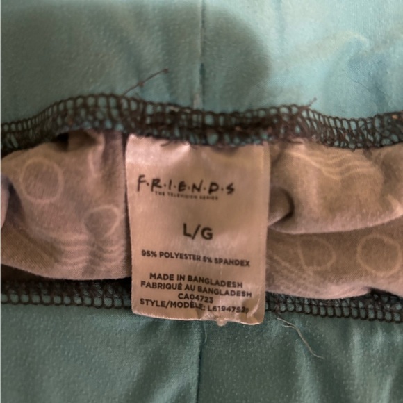 Women’s Friends pyjama pants - Picture 2 of 3